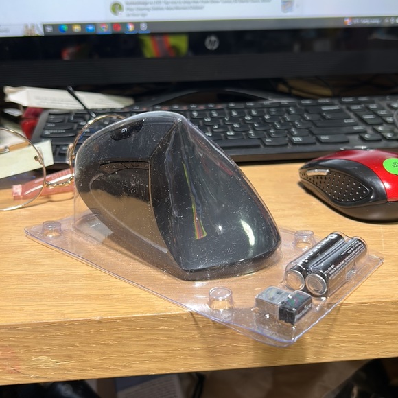 Perixx Perimice-513N Ergonomical Vertical Mouse, Black, Right hand NEW - Picture 3 of 3